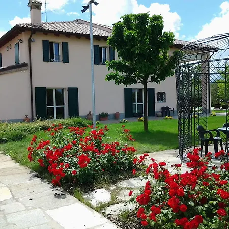 B&B Red Wine Country House Bed & Breakfast Castel San Pietro Terme